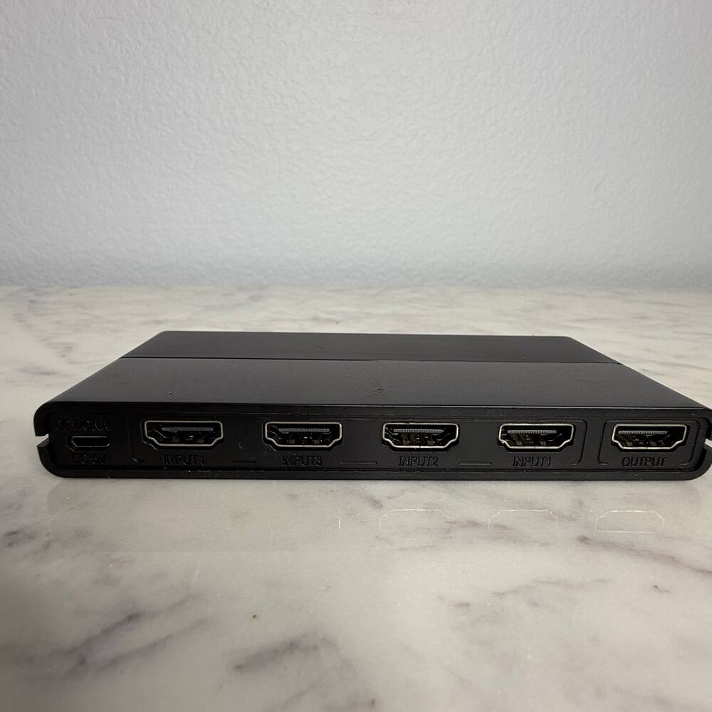 onn. Watch 4-Device HDMI Switch/ Missing Remote Control & Charger Cable.